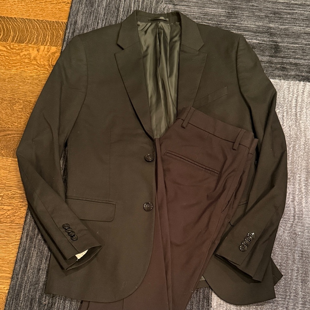 Classic Black H&M Suit Jacket and Pants